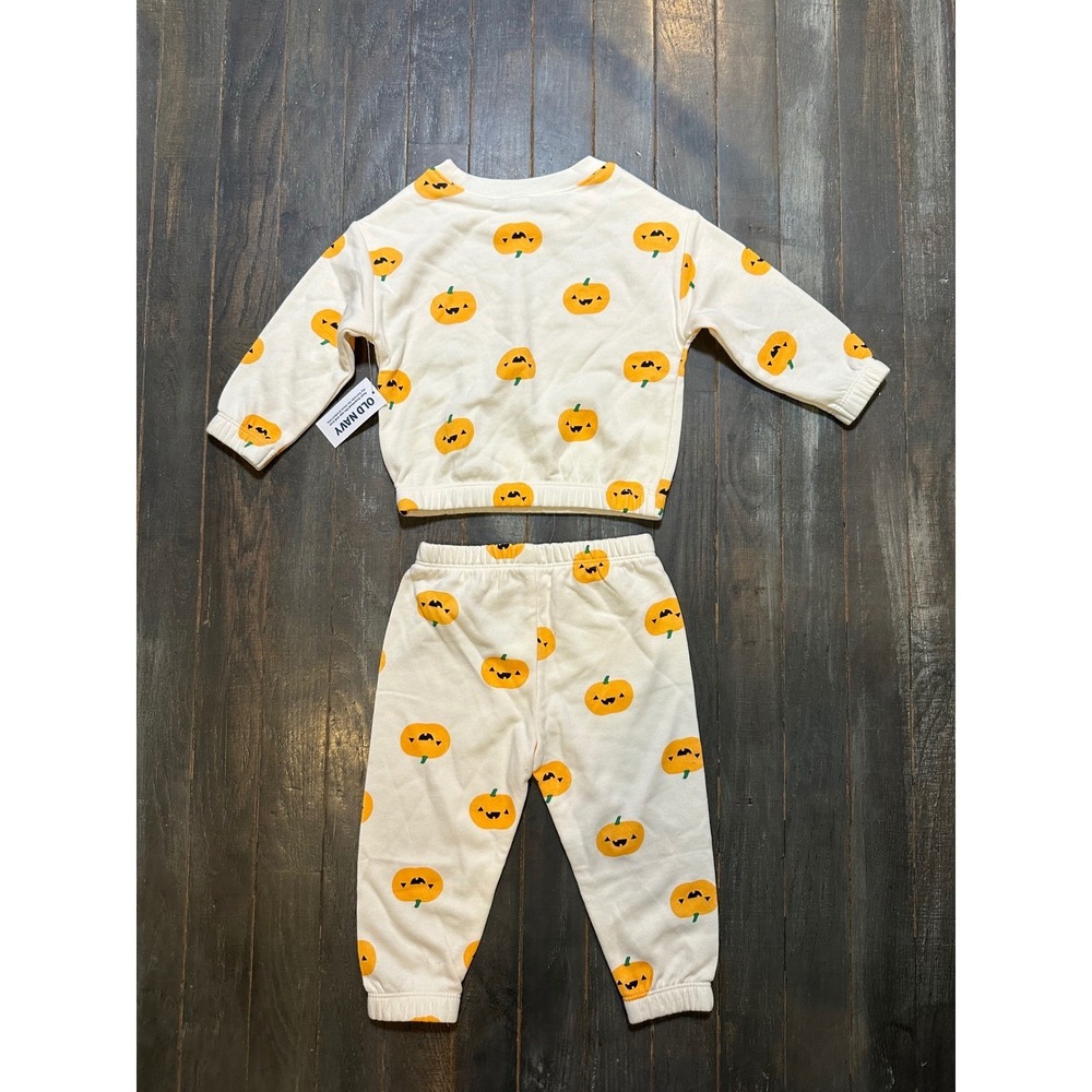 Old‎ Navy Kids Pumpkin Print Sweatshirt and Joggers Set Cream Orange Halloween